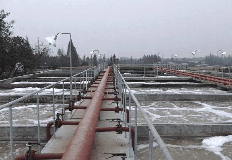 (圖:線路板廢水泡沫池)