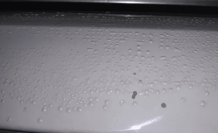 (圖:涂料噴涂起泡)